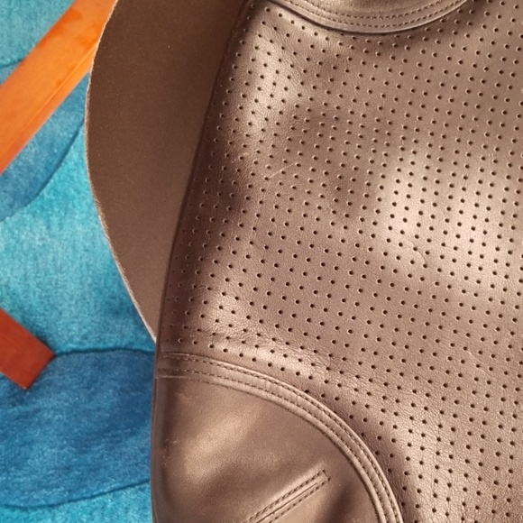 Vintage 100 percent authentic Coach bag. - Picture 7 of 7